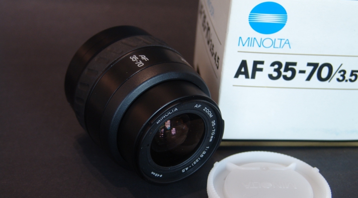 AF 35-70/3.5-4.5 Objektíve 49mm