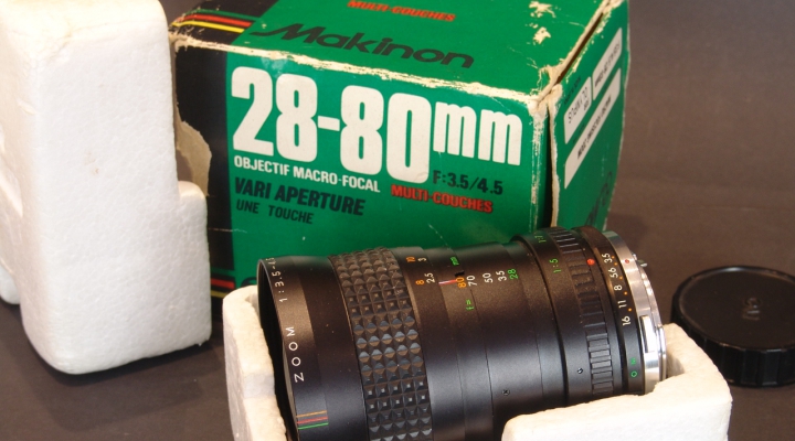 Makinon 22-80 Macro Zoom Objektív