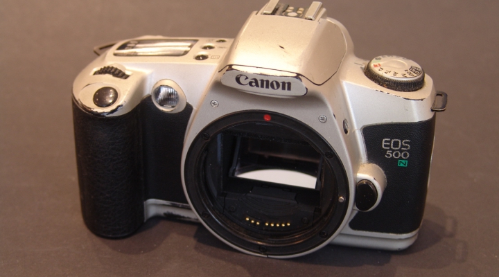 EOS 500 Body Analog