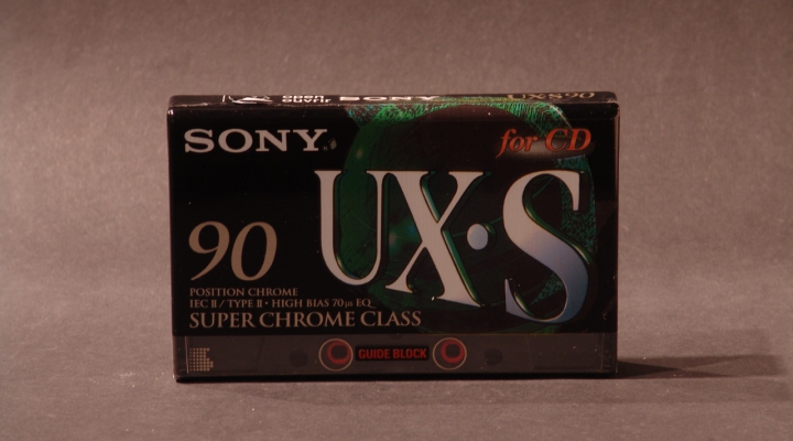 UX-S90