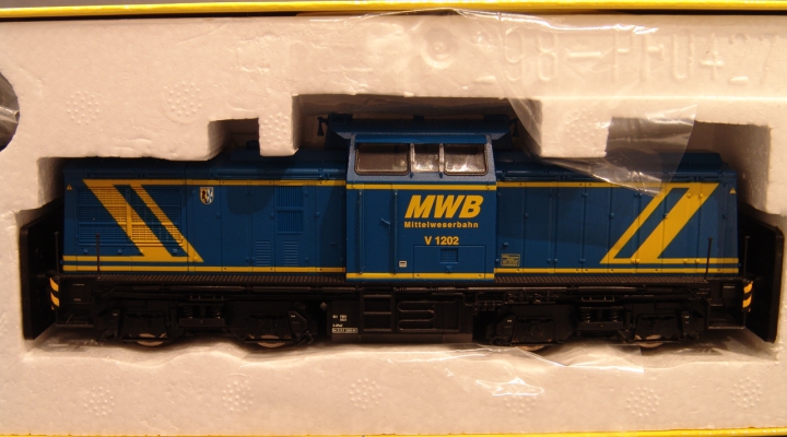 V1202 MWB Diesel Loc