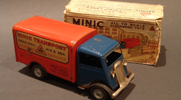 MINIC Transport Van Blue Cabin