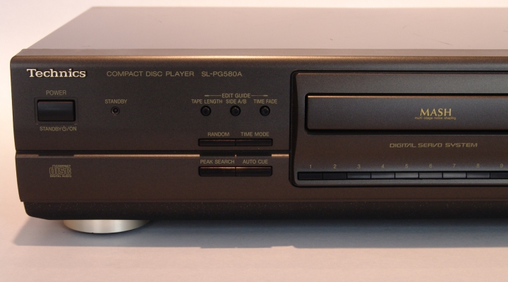 SL-PG580 Stereo CD Player