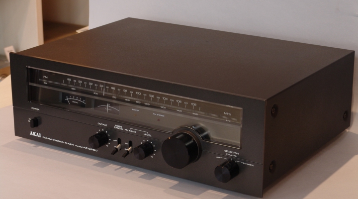 AT-2650 Stereo Tuner