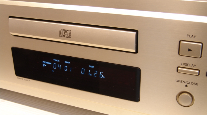 DCD-1450 Stereo CD Player