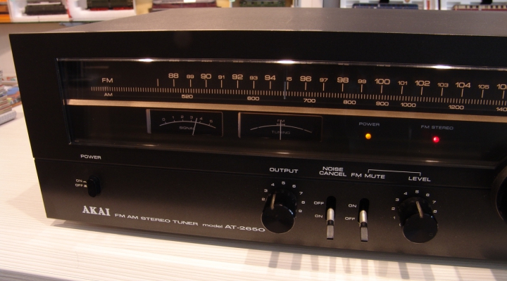 AT-2650 Stereo Tuner