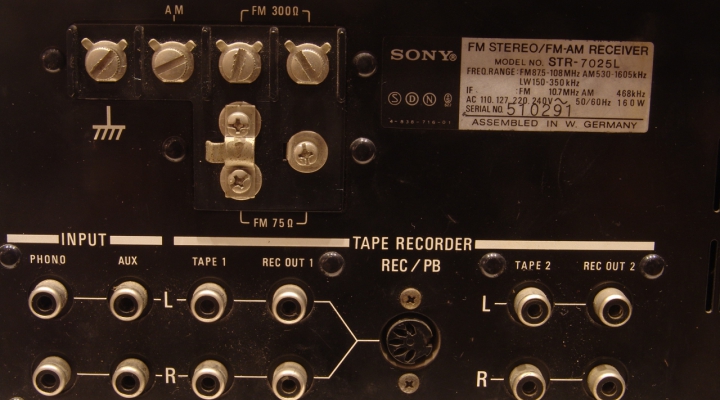 STR-7025 Stereo Receiver