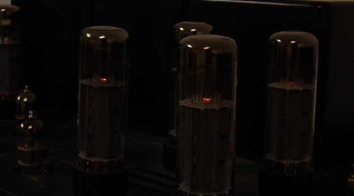 RM-9 Stereo Tube Amplifier