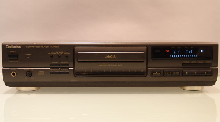 SL-PG590 Stereo CD Player