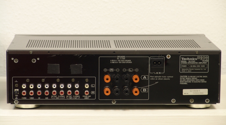 SU-V560 Stereo Amplifier