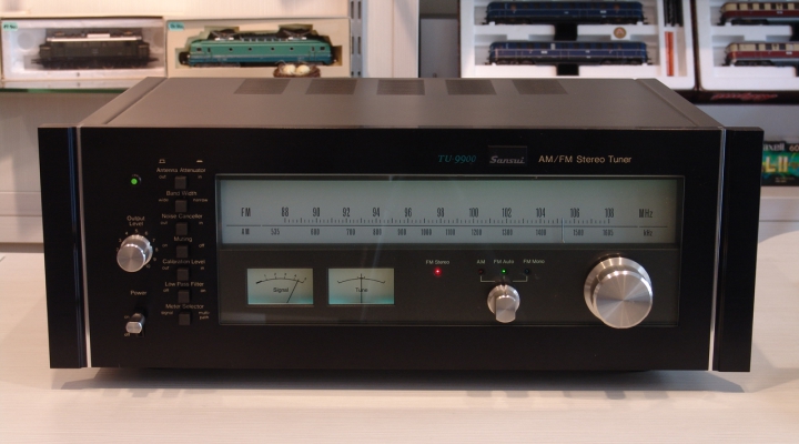 TU 9900 Stereo Tuner