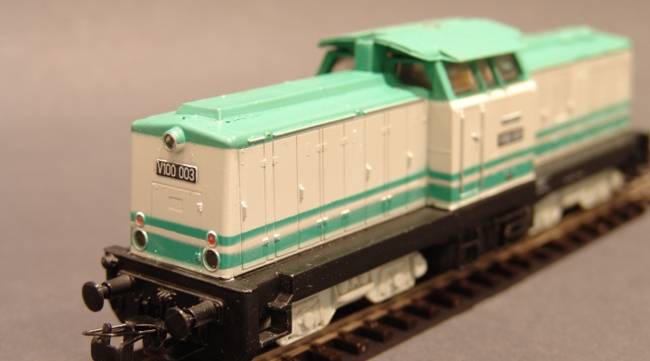 V100-003 Diesel Loc