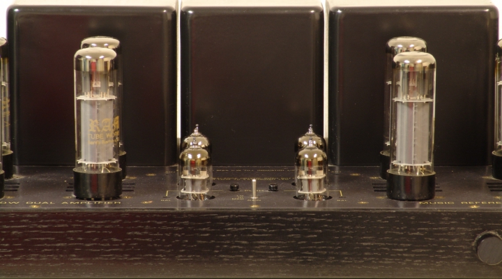 RM-9 Stereo Tube Amplifier