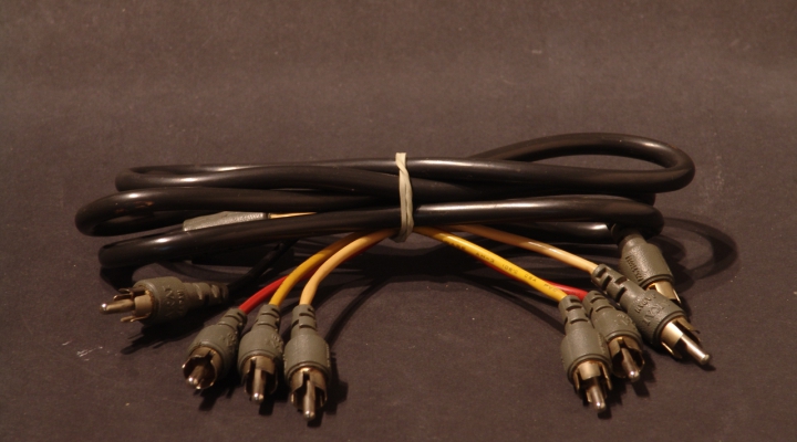 4RCA/4RCA Play/Record Stereo Cable