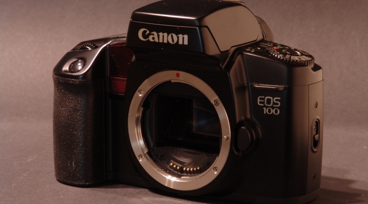 EOS 100 Body Analog Box