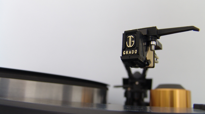 PF-1000 Stereo Plattenspieler