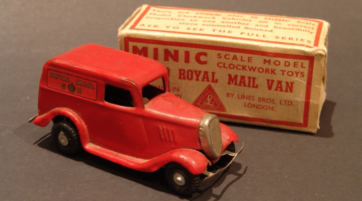 MINIC Ford Royal Mail Van