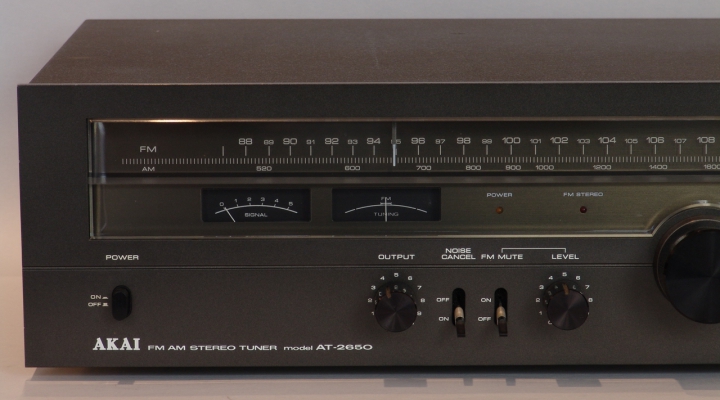 AT-2650 Stereo Tuner