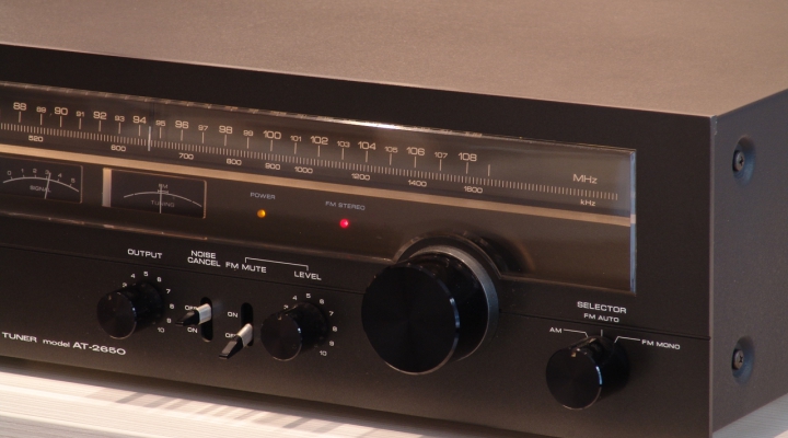 AT-2650 Stereo Tuner