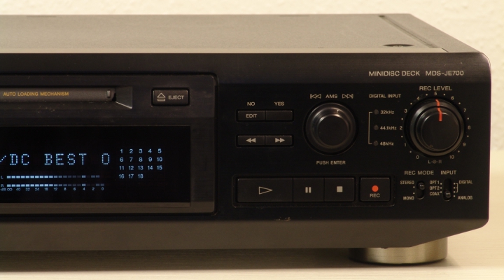 MDS-JE700 Stereo MiniDisc Recorder