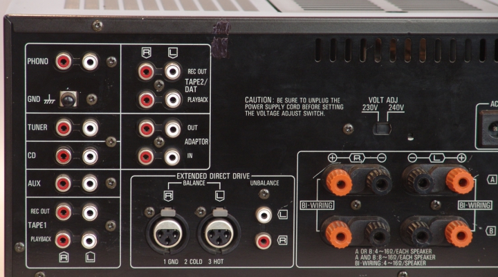 SU-VX800 Stereo Amplifier