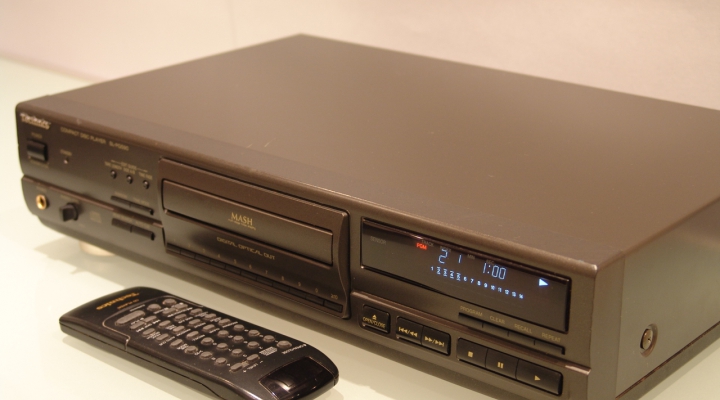 SL-PG590 Stereo CD Spieler