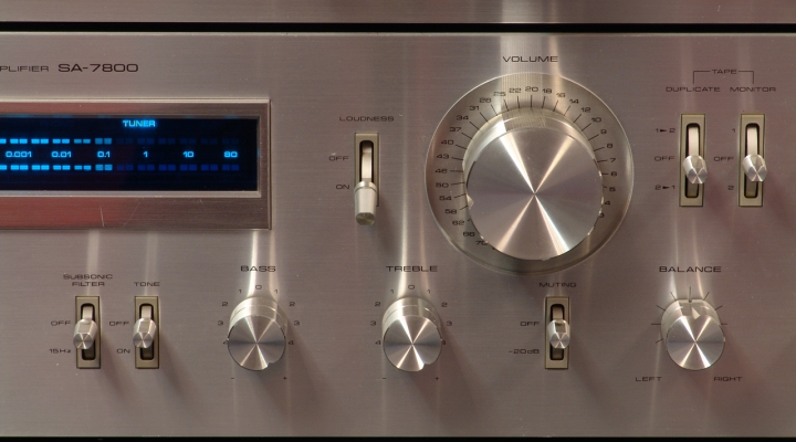 SA-7800 Stereo Amplifier