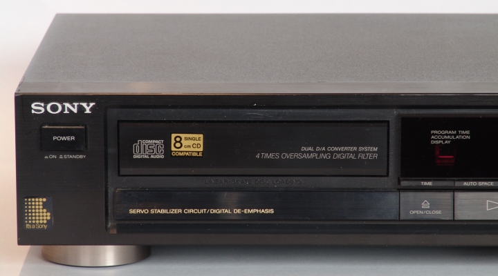 CDP-270 Stereo CD Player