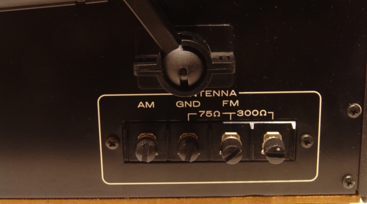 ST-400 Stereo Tuner