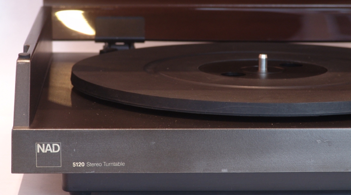 5120 Stereo Turntable