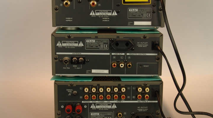 H-300 MiDi Amp/Tuner/CD