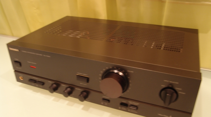 SU-VZ220 Stereo Amplifier