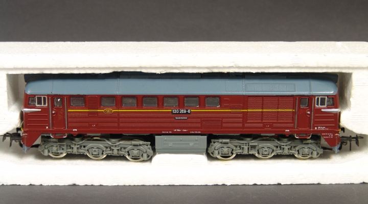 BR120 269-6 DR Diesel Lok