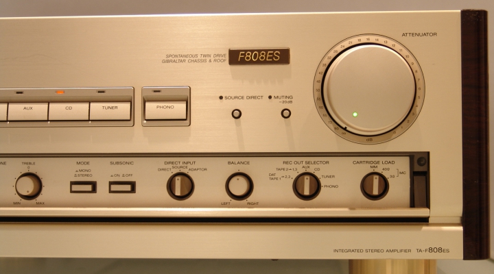 TA-F808ES Stereo Verstärker 