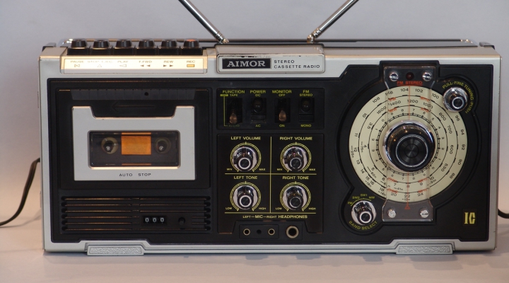 ST-801 Tragbare Stereo Kasetten Radio