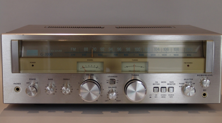 G-2000 Stereo Receiver