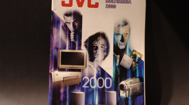 JVC 2000 Ungarisch 90 Seite