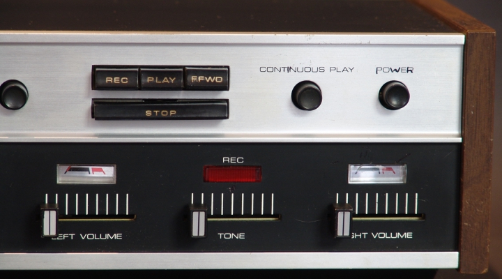 CR 80 Cartrige 8 Track Stereo Tape Deck