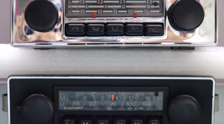 Frankfurt Retro Auto Radio