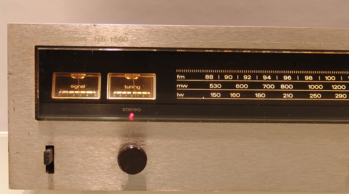 T500 HIFI Sztereó Tuner