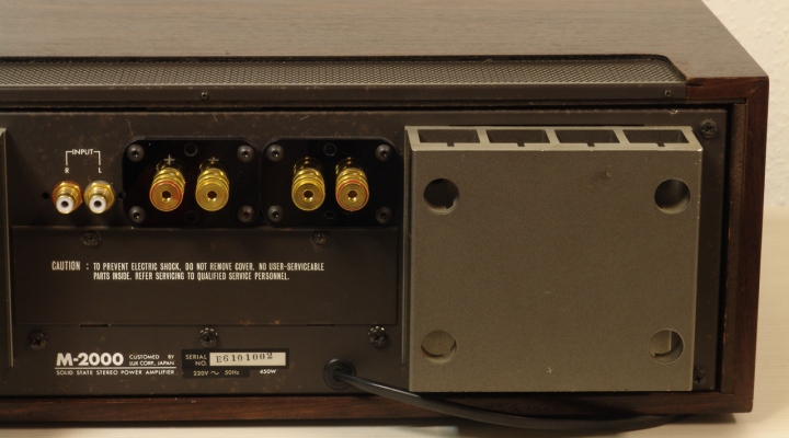 M-2000 Stereo Main Amplifier