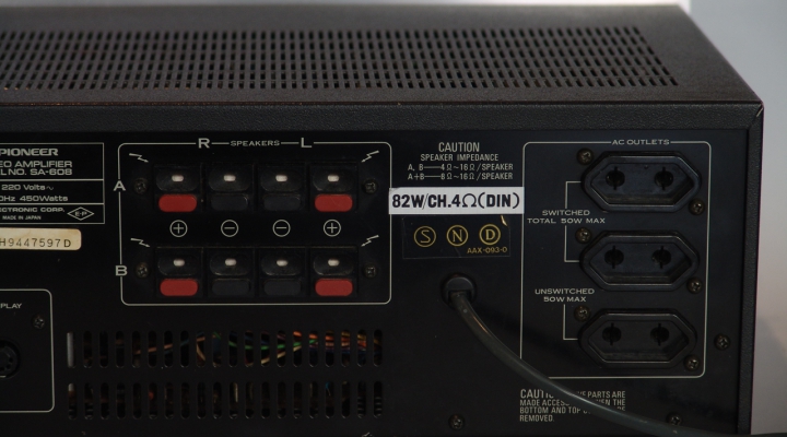 SA-608 Stereo Amplifier