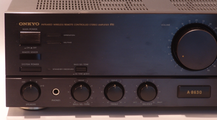 A-8630 Stereo Verstärker