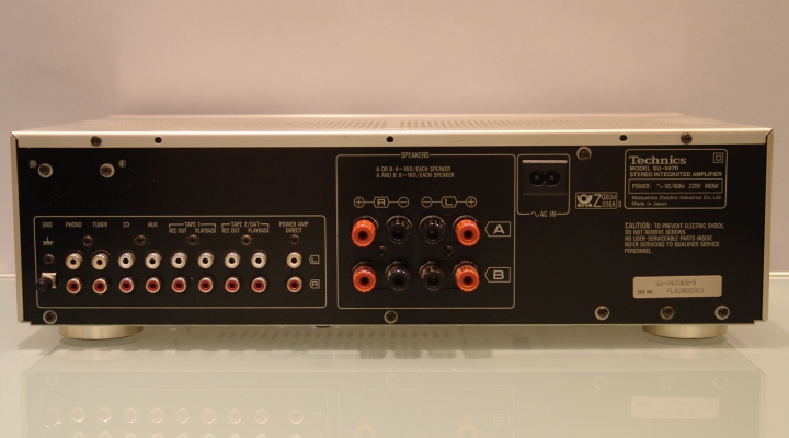 SU-V470 SilverLine Stereo Amplifier