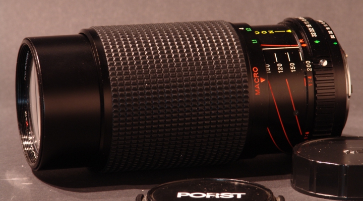 Porst Tele-Zoom 1:4.5/75-200 mm Objektíve