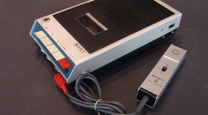 TC-100A Portable Tapecorder