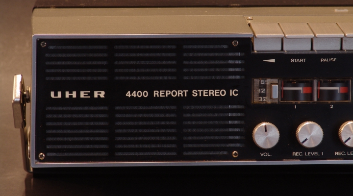 4400 Report Stereo IC Tonband Gerät