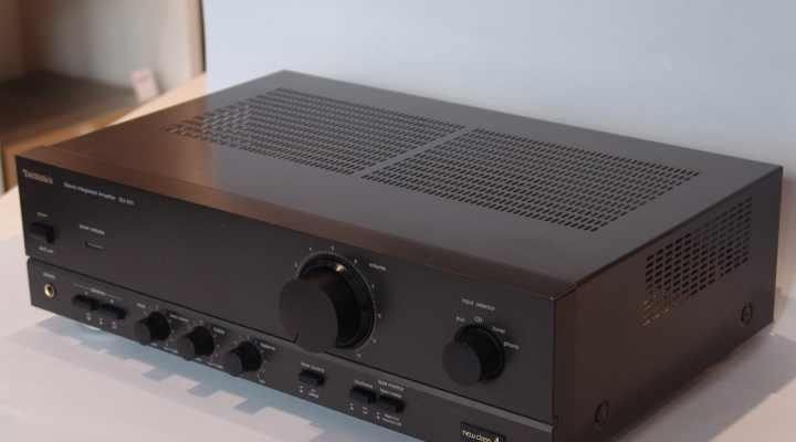 SU-610 Stereo Amplifier