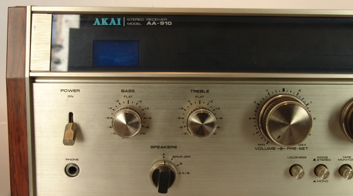 AA-910 Stereo Receiver