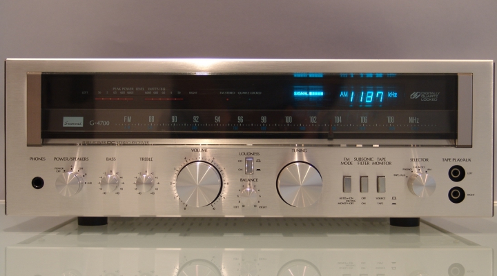 G-4700 Stereo Receiver